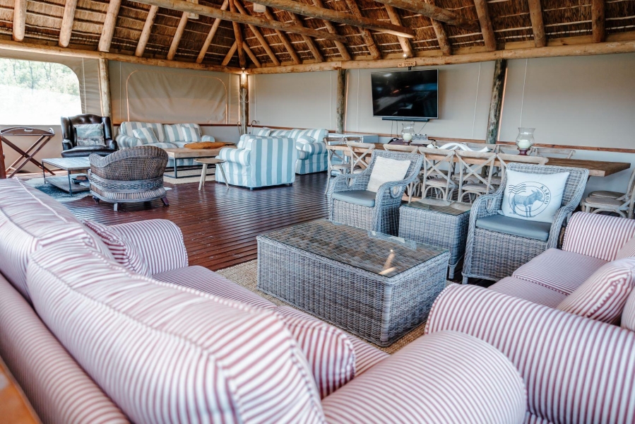 Commercial Property for Sale in Willowmore Eastern Cape